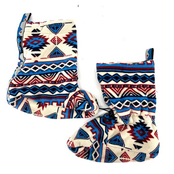 KAVU Unisex M Cabin Toes Slippers Blue Aztec Fleece Lined Cozy & Stylish! - Picture 1 of 5